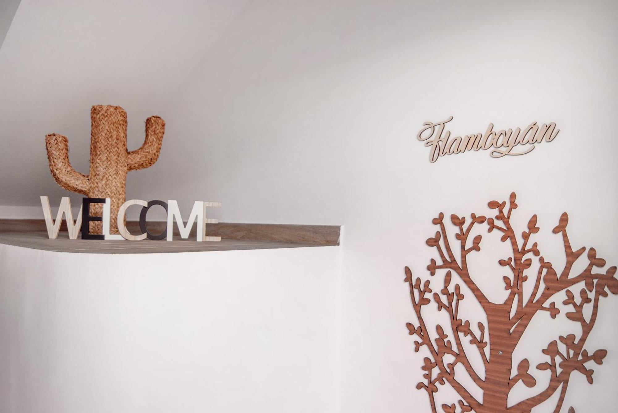 Flamboyan 2 Apartment เตลเด ภายนอก รูปภาพ
